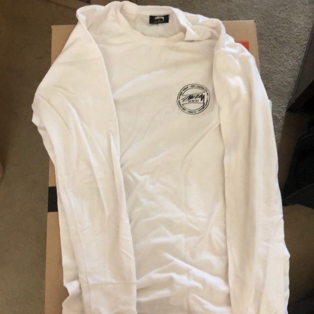 STUSSY WHITE LONG SLEEVE